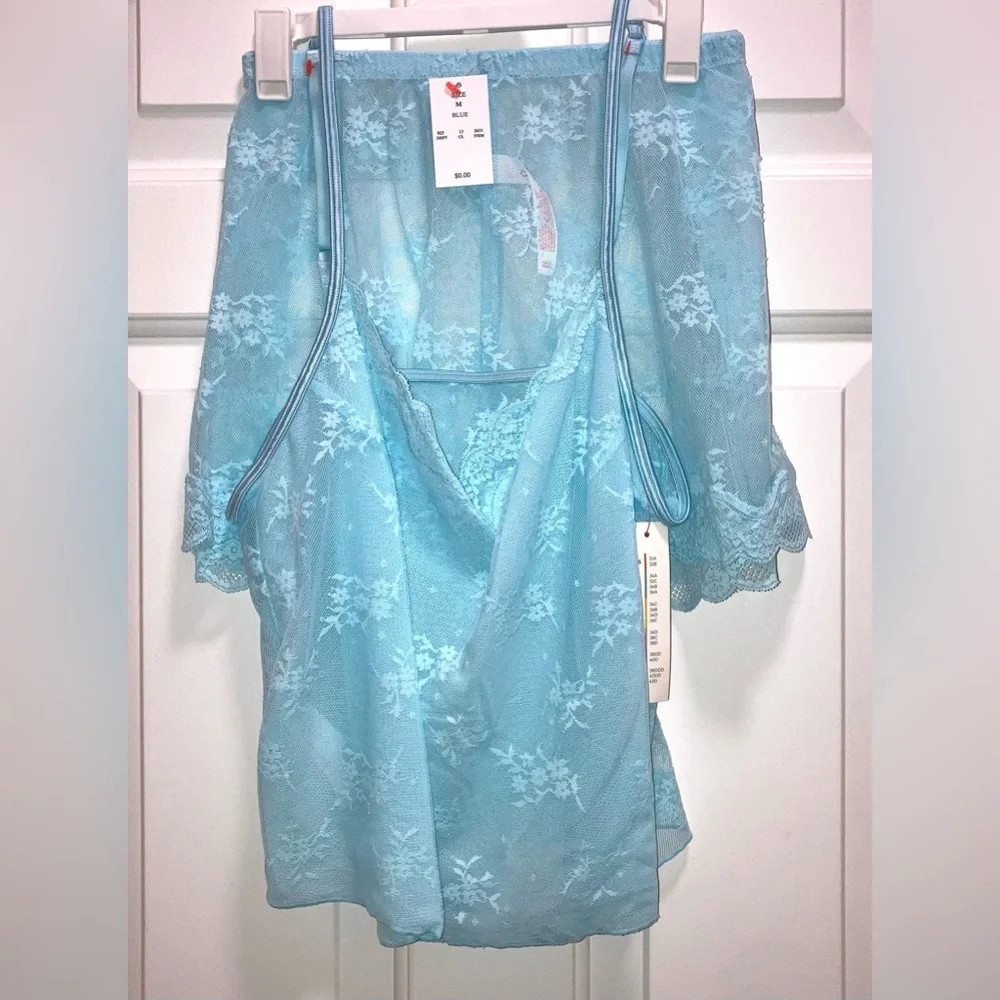 Colsie Women’s Lace Camisole and Shorts Blue Size Medium New